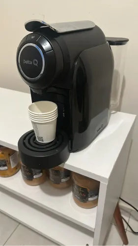 Cafeteira de cápsula Delta Q