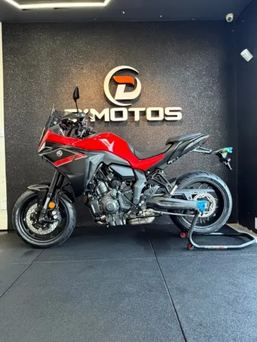 YAMAHA TRACER 700 - 2027 - EMPLACADA 