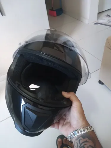 Capacetes