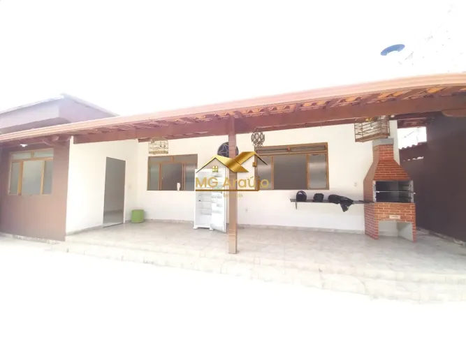 Casa 4 quartos, sendo 1 suíte, para locação no Maracanã (Justinópolis) Ribeirão das Neves