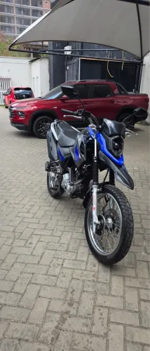 Crosser 150 azul