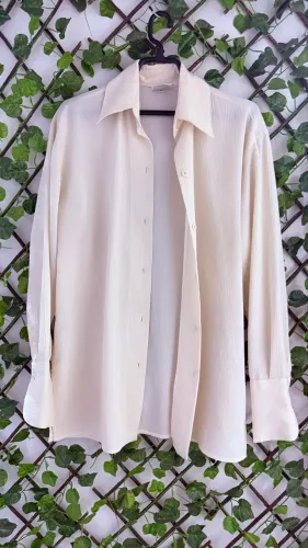 Camisa feminina Farrouh Gliage