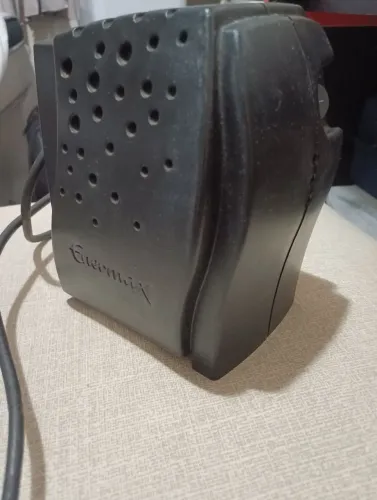 Estabilizador winparts 300VA