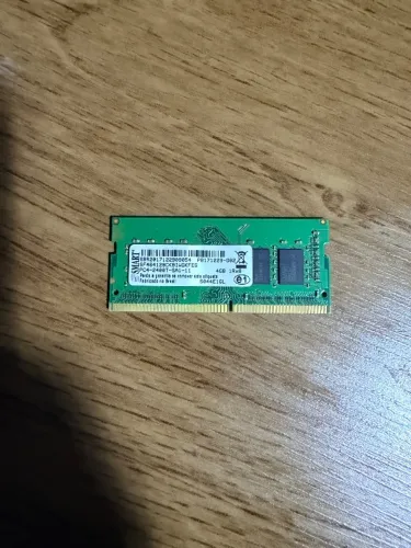 Memória RAM DDR4 4GB 2400MHz para Notebook