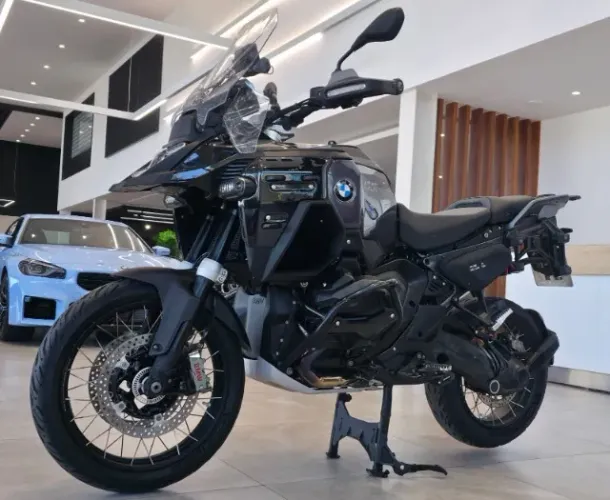 BMW R1300 GS Adventure Triple Black 2025