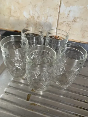 Copos de vidro