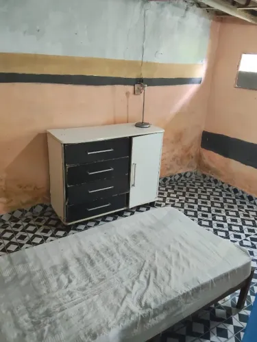 SE VOCÊ ESTA PRECISANDO DE UM LOCAL PARA DORMIR, COM BANHEIRO INDIVIDUAL E COZINHA IND...