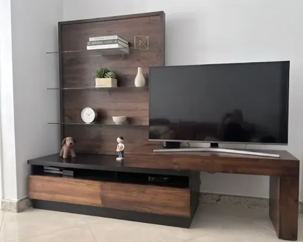 Rack TV