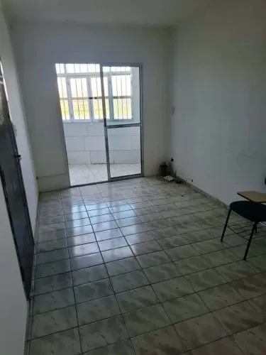 Consultório para aluguel tem 45 M² com 1 Sala em Vila Atlântica - Mongaguá - SP