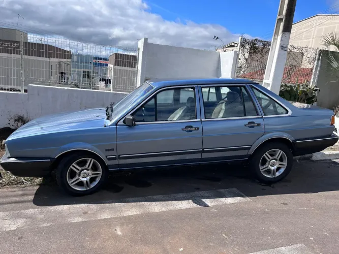 Volkswagen Santana Glsi / GLS 1.8/ 2.0 1989
