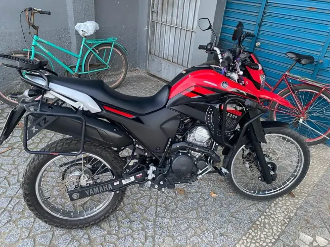 Moto Lander 2024
