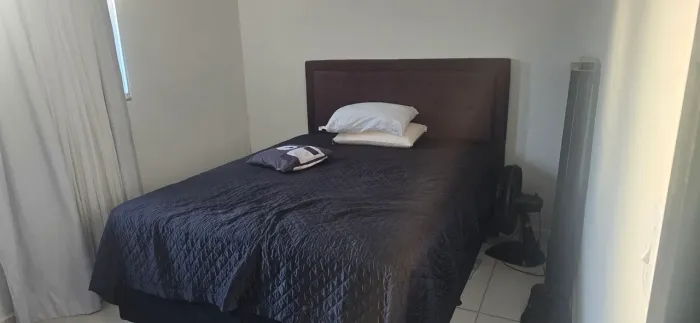 Cama queen