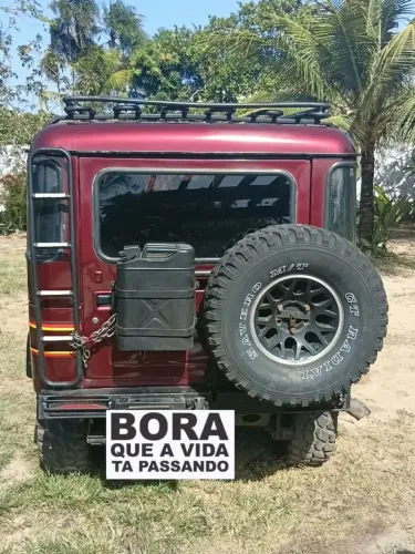 Toyota Band.Jipe Cap.de Aço Chas. Curto Diesel 1995