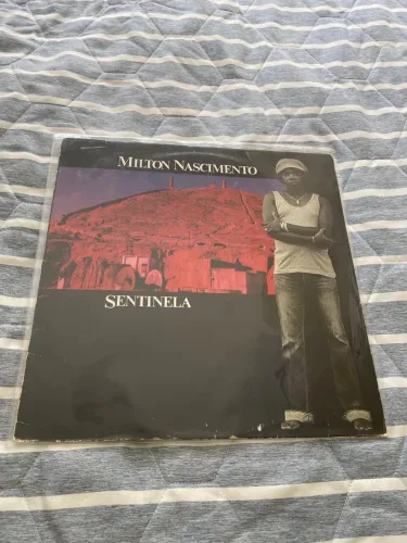 Vinil Milton Nascimento sentinela