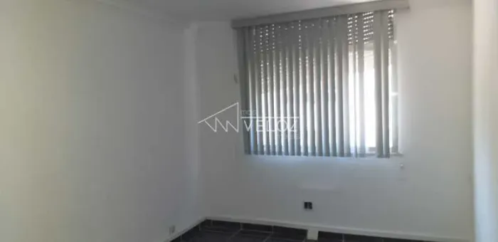 Apartamento - / Residencial / Centro