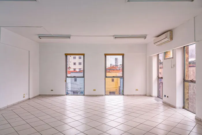 Sala comercial na Rua Coriolano, 2030 - Conjunto 20 80 m²