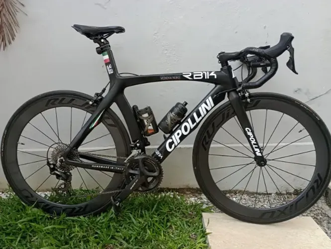 Bike Speed toda em Carbono