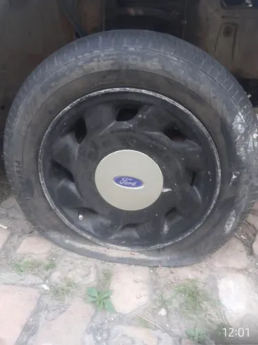 Vendo jogo de rodas do escort xr3 mk5