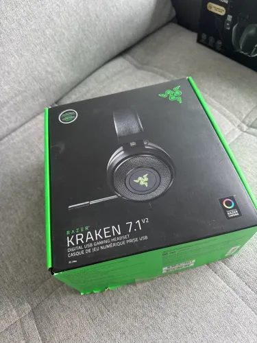 Fone de ouvido Razer KRAKEN 7.1 V2