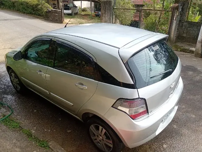 Chevrolet Agile LTZ 1.4 MPFI 8V Flexpower 5P 2013
