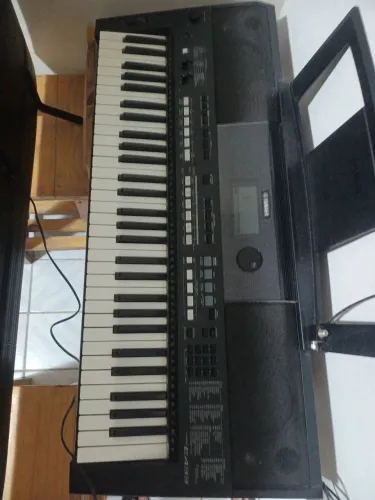 teclado yamaha psr e433