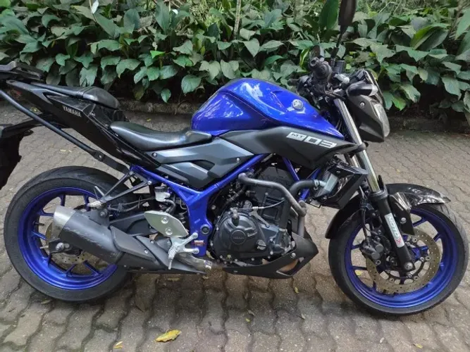 Yamaha MT?03 2019/2020 ? Único Dono ? 35.200 km ? Impecável ? Baú Givi