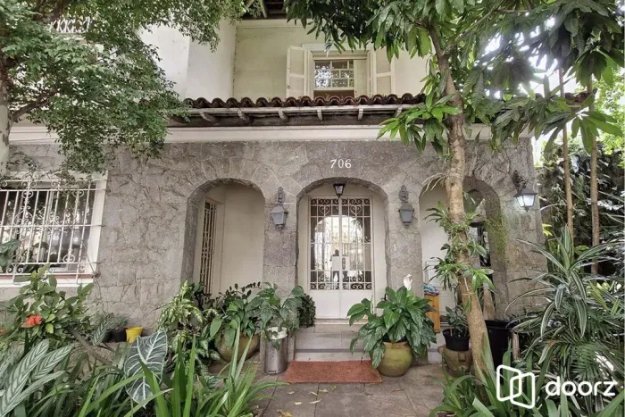 Casa 6 dormitórios à venda Cambuci São Paulo/SP