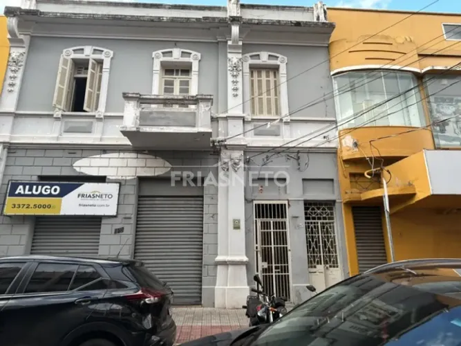 Imóvel comercial disponível para locação no centro de Piracicaba - SP