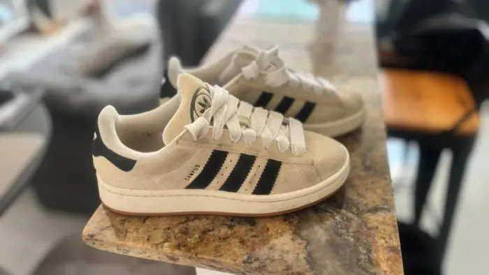 Vendo Tênis Adidas Campos - USADO 1X