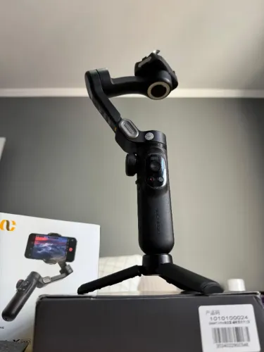 Gimbal Aochuan Smart X Pro - Estabilizador 3 Eixos para Smartphone