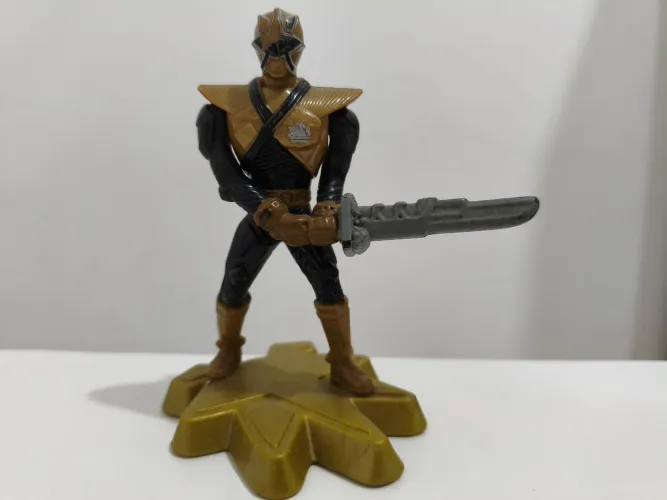 Boneco Power Rangers da coleção Super Samurai em perfeito estado de coleção.