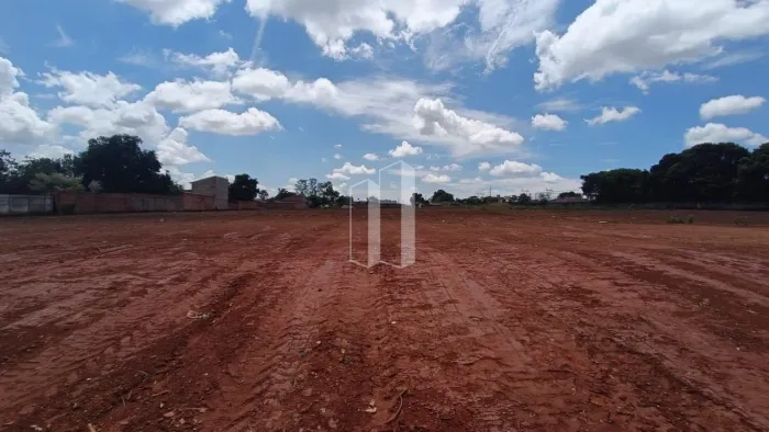 Lote Comercial em Chácaras São Pedro - Aparecida de Goiânia, GO