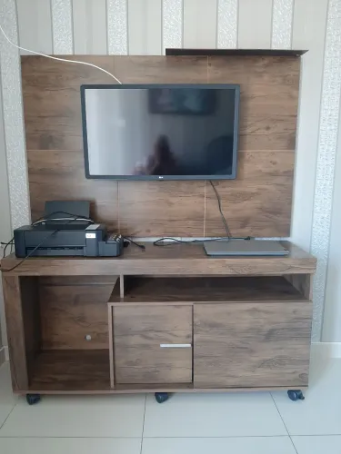 Rak com painel 1.36x91.