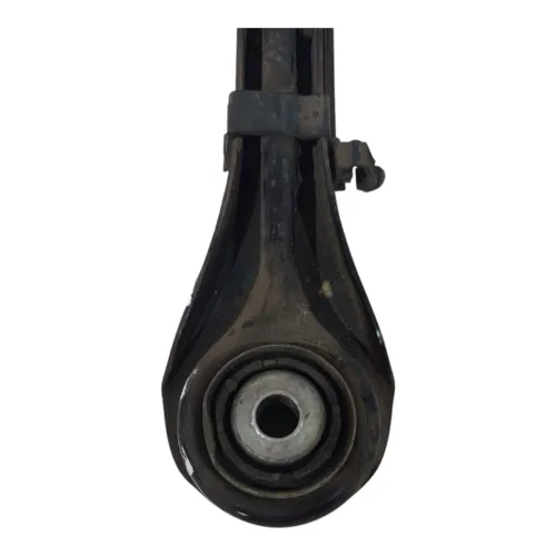 Braço Superior Suspensao Traseir Direit Bmw 325i 2007 A 2012