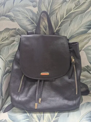 Bolsa Mochila Mr. Cat Feminina em Couro Original - Preta