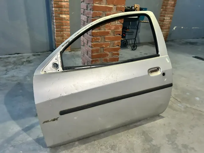 Porta Ford Ka 1ª Geração até 2008 - Lado Motorista
