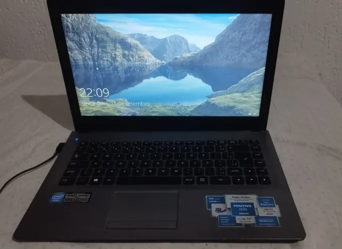 Notebook positivo Intel SSD 128gb - HD 500 + 4gb memória ,tudo funcionando