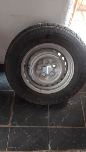 Pneu