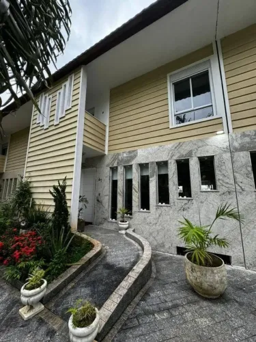 Casa de Condomínio com 3 quartos à Venda, Nova Mirim - Praia Grande