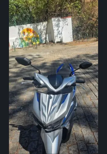 YAMAHA NEO 125 2021/22 4.600 KM RODADOS, CHAVE RESERVA, MANUAL, PNEUS NOVOS