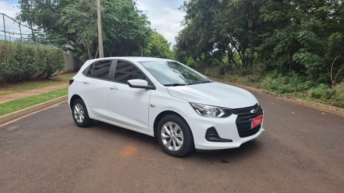 Chevrolet Onix Plus LT 1.0 12V TB Flex Mec. 4P 2023