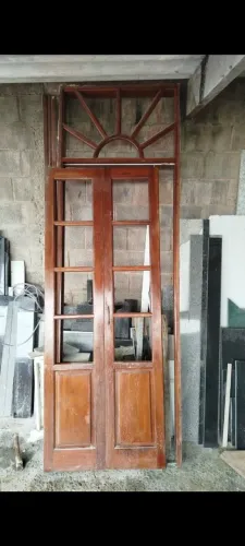 Porta de madeira