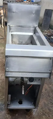 Fritadeira inox industrial MACON 30 litros GLP"LEIA"