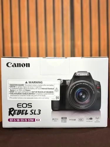 Câmera Digital Canon SL3 cor preto Eos Rebel Sl3 Dslr Com Lente 18-55mm  (Lacrado + NF)