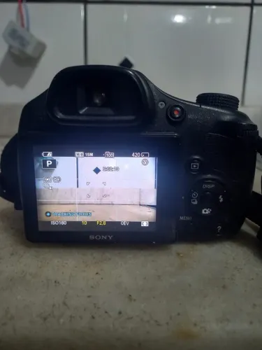 CÂMERA FOTOGRÁFICA SONY