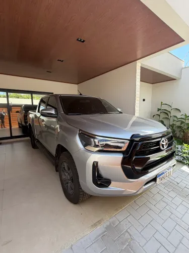 Toyota Hilux CD SR 4X4 2.8 TDI Diesel Aut. 2024