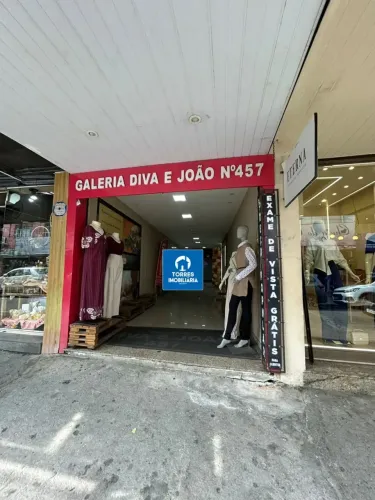 Loja na Galeria Diva e João em Alcântara - São Gonçalo - RJ