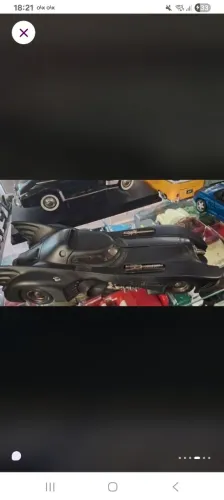 MINIATURA hot wheels collector batman returns batmobile die-cast vehicle (1:18 scale)