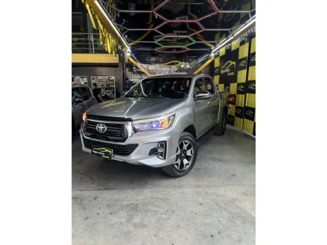 Toyota Hilux CD SRX 4X4 2.8 TDI 16V Diesel Aut. 2020