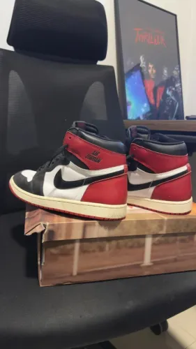Air Jordan 1 High OG Black Toe Reimagined - Tam. 43  Original, comprado na Artwalk, com no